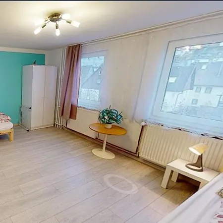 Monteurunterkunft Haus Onsti *